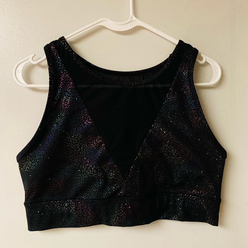 @poshizmynizz New ⭐️ Sports Bra w. Mesh Detailing - Picture 1 of 7